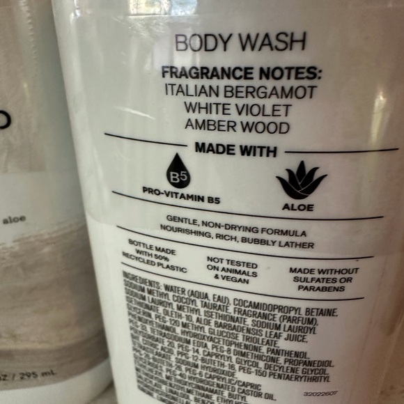 Bath & Body Works SUNWASHED SANTAL Body Wash Shower Gel 10oz 2pc Set Lot New - Picture 3 of 4